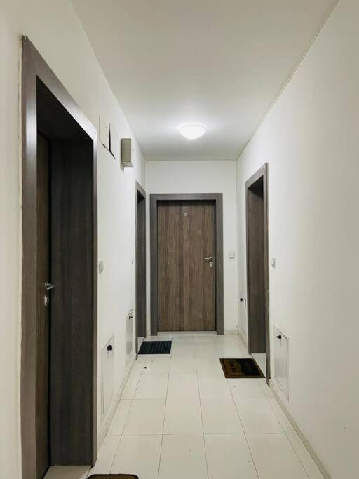 New Modern Rooftop Apartment-Free Private Parking Skopje Exterior photo