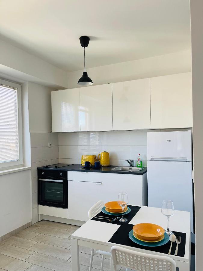 New Modern Rooftop Apartment-Free Private Parking Skopje Exterior photo
